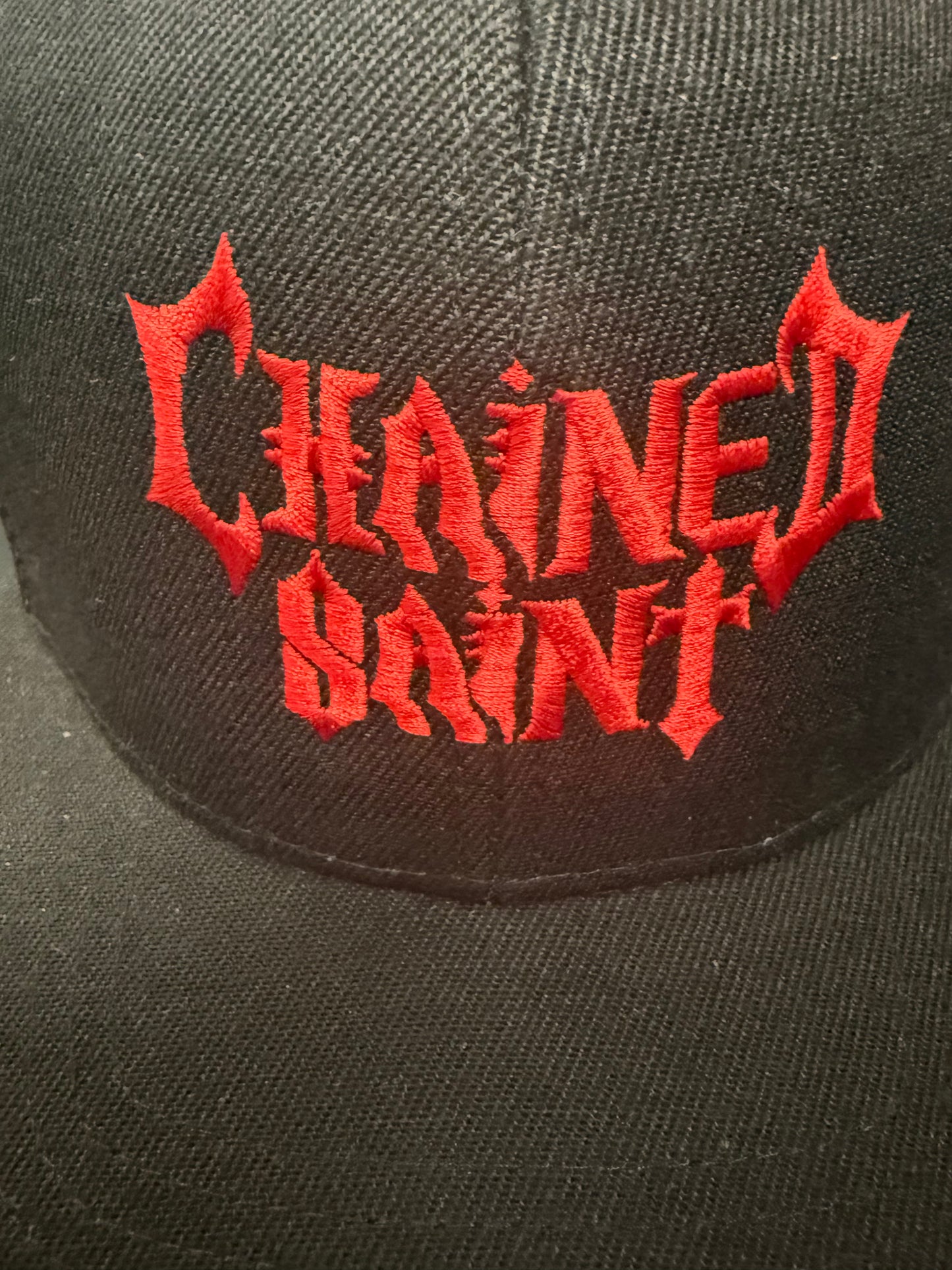 TRUCKER HAT RED EMBROIDERED LOGO